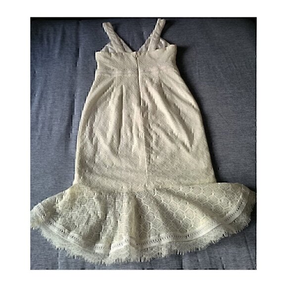 GUESS Ivory Lace Midi Dress Sheer Ruffle Coctail Party Wedding Guest Formal - Picture 3 of 7